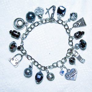 CYNTHIA LYNN "BFF" RHODIUM SILVER BLACK GREY CRYSTAL BEST FRIEND CHARM BRACELET